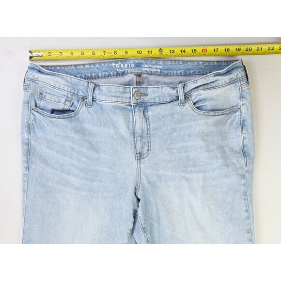Torrid Size 18R Womens 30" Inseam Perfect Slim Boot Vintage Stretch Blue Jeans - Picture 3 of 12